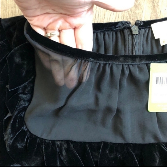 NWT Kate Spade Black Velvet 3/4Sleeve Ruffle Romper - Picture 5 of 8